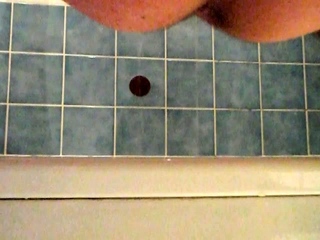 Newbie preggo hoe toys her pussy shut up in fetish solo