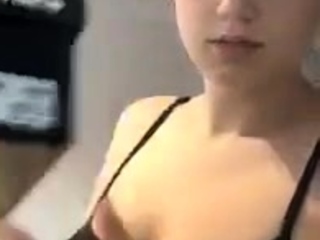 Appreciate Chat Major Boobs Brunette Masturbating For Cam