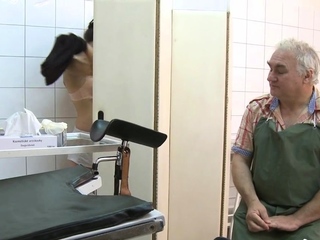 Savory brunette maiden Petra’s tang is nailed effectively