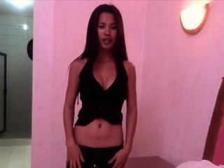 Delightful brunette maid Daisy drilled by lad