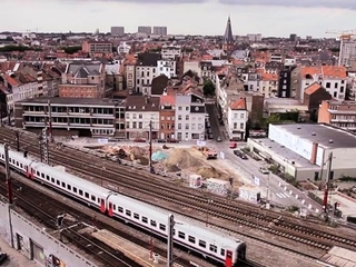 Premium milf performs ramrod in pov and enjoys lots of jism