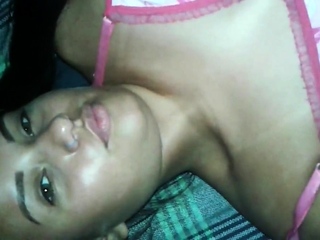 Gata se masturbando two