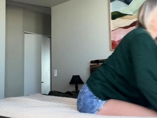 Tasty amateur blonde babe masturbating on internet cam