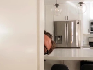 Busty Housewife Rebel Rhyder Gets Large Dick Cuckold Creampie