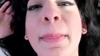 Middle Eastern Curvy Beauty Tends to make Her Porn Debut