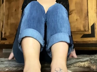 Amateur porn Offers Us Some Foot Fetish Aurora