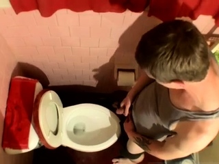 Gay usa amateur porn A Area Of Pissing Dicks