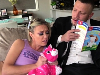 Actual fetish milf fingered