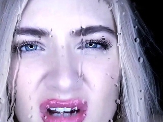 Amateur Blonde Teen Plays Solo with Toy Webcam Porn