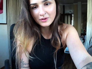 Amateur busty webcam teen babe