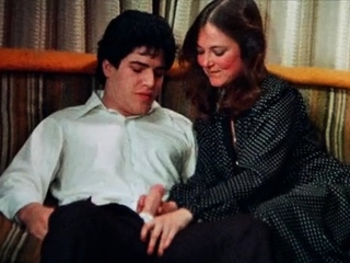 Amateur girlfriend anal with handjob cumshot