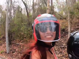 Asian amateur girlfriend fucks on camera