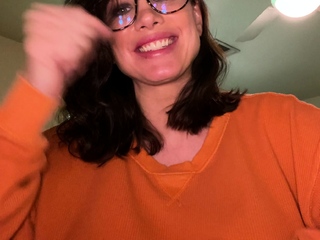 Hot brunette from squirt masturbating on webcam