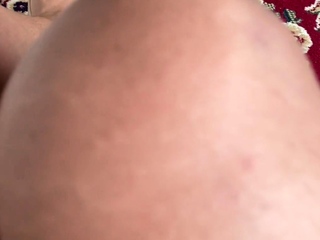 Amateur hottie solo masturbation