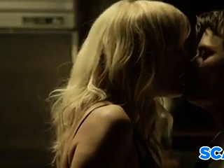 Malin kerman – Misconduct