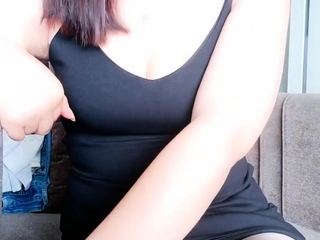 Brunette Solo Webcam Masturbation