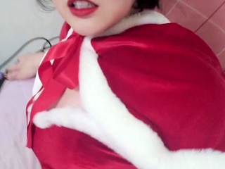 Brunette Solo Webcam Masturbation