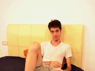 Brunette hardcore blowjob