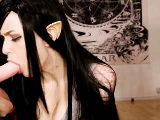 Brunette Solo Webcam Masturbation