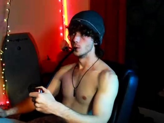 Genuine amateur college twinks suck cocks in reailty gay sex