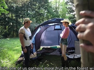 HUNT4K. Challenging cock for a berry babe