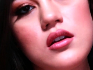 Kendra Spade – Naturally Perky Tit Kendra Spade Loves A