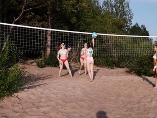 Skye Wood Milly K Kitsune Liss And Olivia Trunk Lesbian