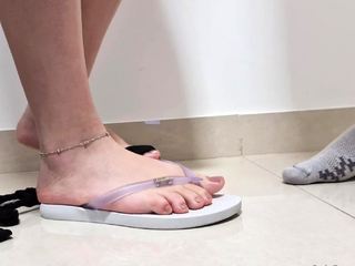 Amateur porn Provides Us Some Foot Fetish Aurora