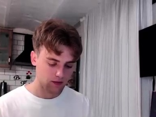 Brunette Solo Webcam Masturbation