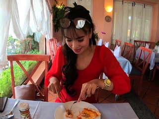 Major tits Thai amateur girlfriend hot sex