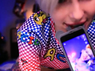 Blonde wants her toy for juicy pussy masturbation HD