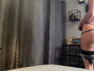 Brunette Solo Webcam Masturbation