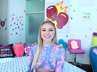 NYMPHO Slippin into Amber Moore