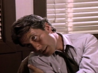 Blonde milf offers blowjobs on attractive guys