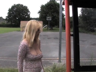 Chubby Novice Milf Sarah Janes Out of doors Masturbation