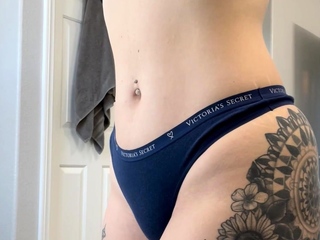 Ex wifey blonde do-it-yourself solo masturbation enjoyable