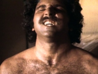 Hardcore fucking on the sofa with novice blonde