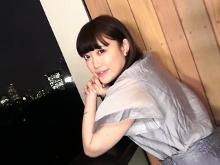 Nagisa Katagiri is a actual estate agent in Tokyo. She