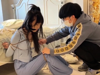 Novice cute asian lady fucking