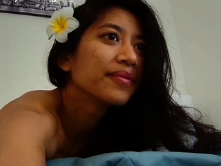 Solo ladies masturbate till orgasm for