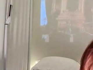 Beginner webcam asian woman