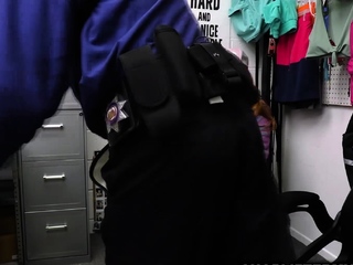 Bodacious ginger taking part in with officers cock