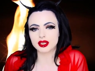 Empress Poison – Satans Bi Sissy Headfuck