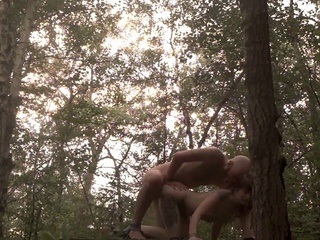 French beginner brunette hardcore fucking