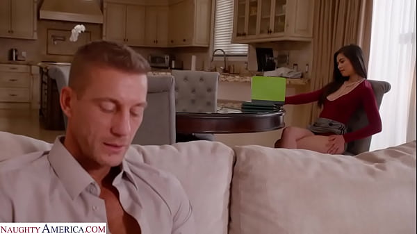 Asian teen’s massive pure tits lure potential sugardaddy