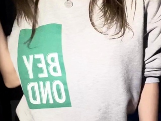 Love Chat Huge Boobs Brunette Masturbating For Cam