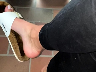 Black Beginner Discover Sizzling Foot Fetish