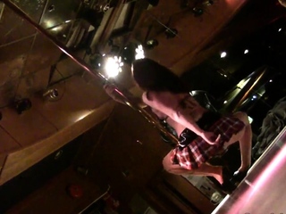 Ameara Striptease present