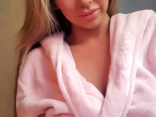 Babe With Massive Boobs Masturbates