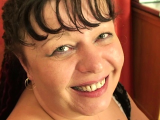 Fats brunette granny provides head earlier than cock-riding